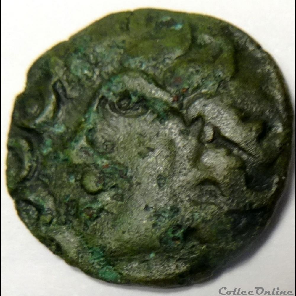 monnaie antique gauloise ambiens bronze au cheval emission locale