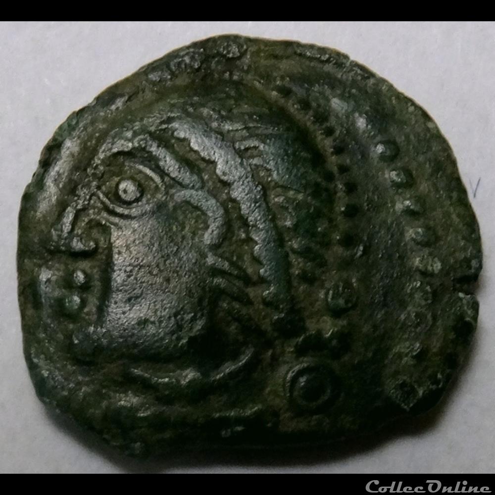 Bronze Roveca, classe III a. monnaie antique gauloise bronze roveca classe iii a
