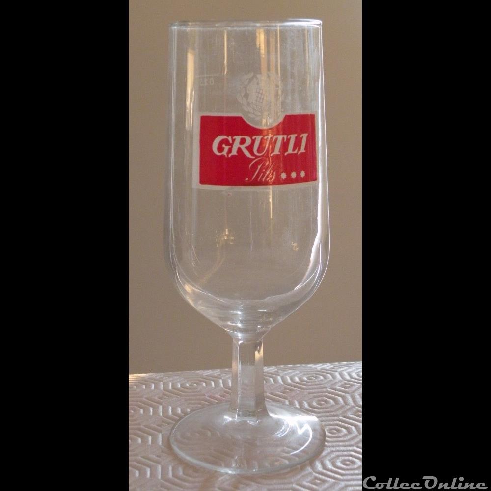 GRUTLI PILS bistrot alimentation verre biere grutli pils