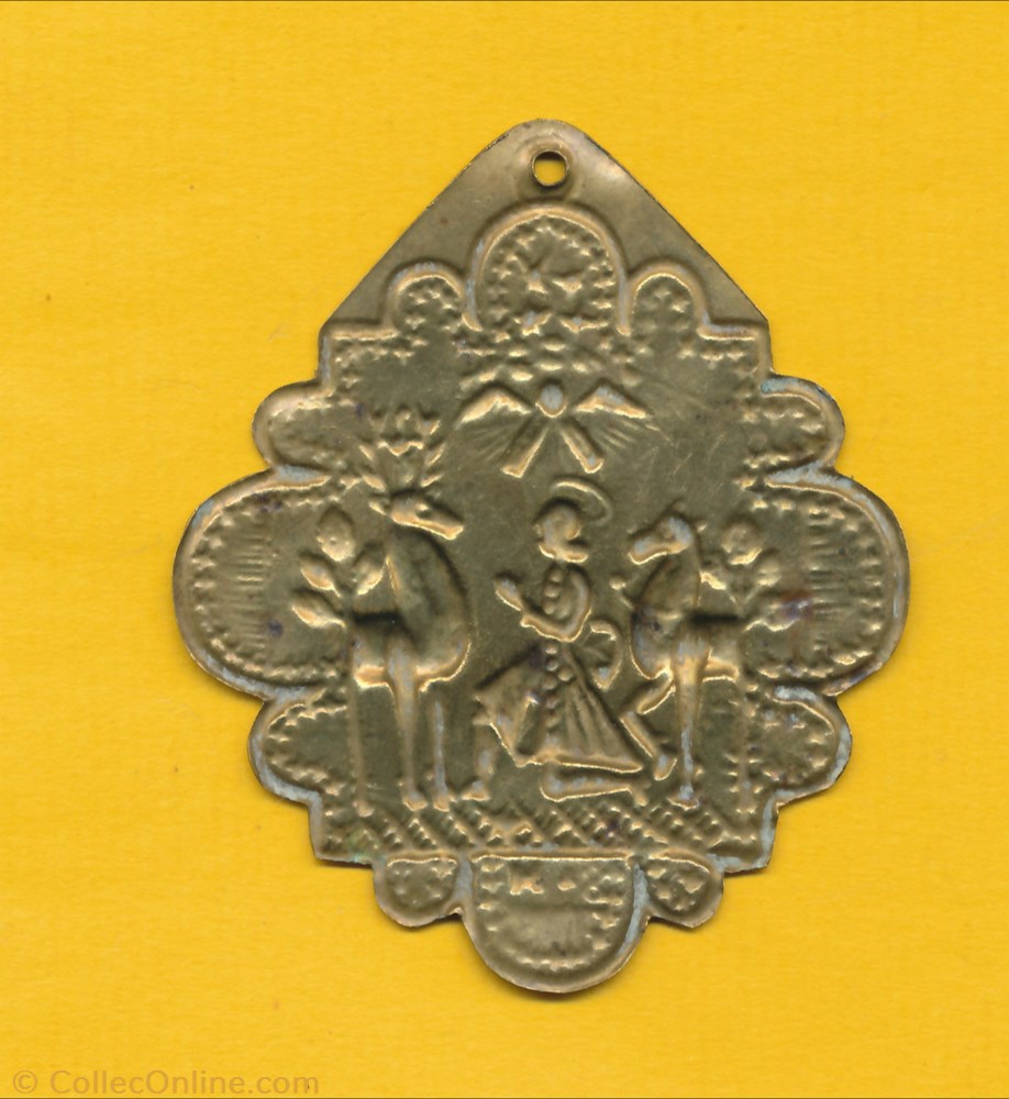 patrimoine religieux objet culte souvenir medaille cornet de st hubert