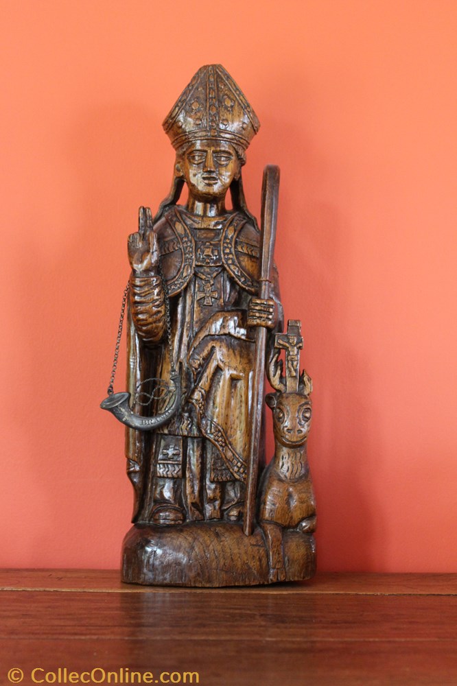 patrimoine religieux objet de culte souvenir statue en bois