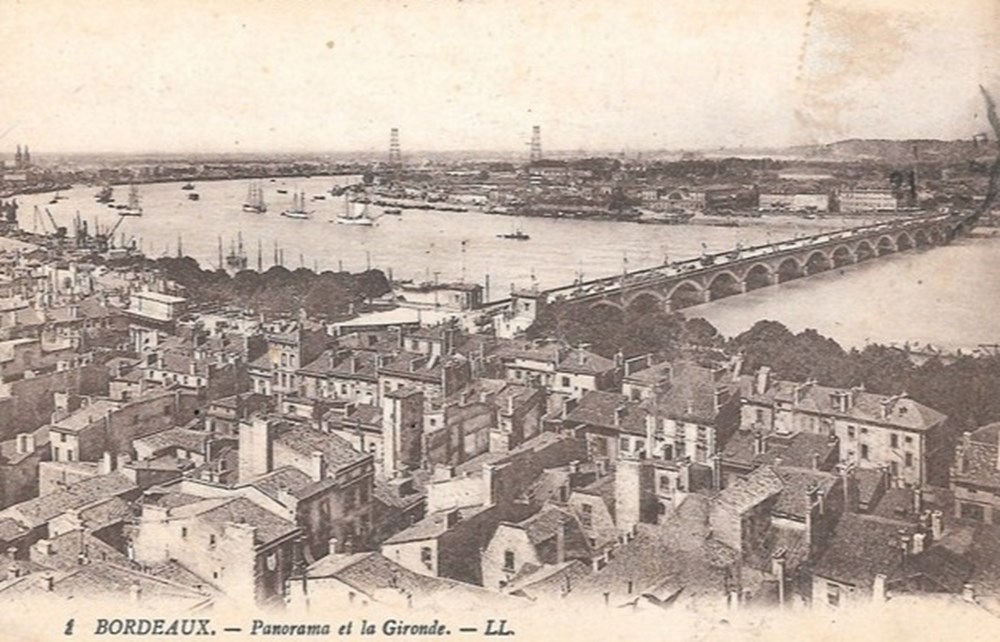 cartes postales europe france gironde bordeaux panorama et la gironde
