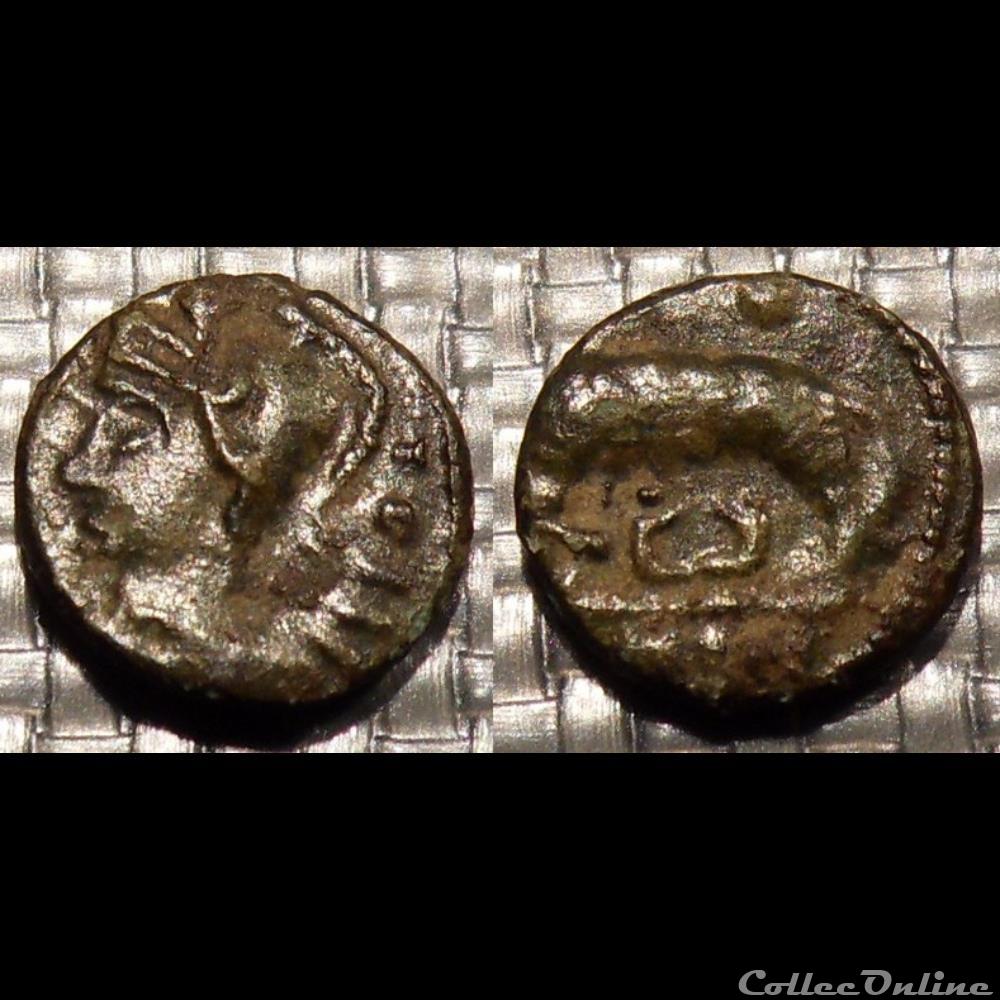R1 VRBS ROMA Atelier indéterminé imitation monnaie antique romaine r1 vrbs roma atelier indetermine imitation