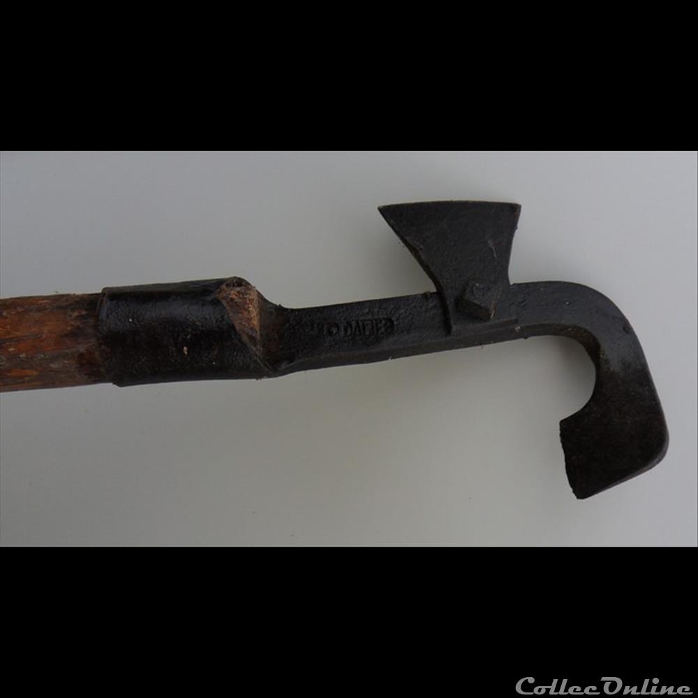 Gemmage les outils pour la "pique" autre type (40) Landes france assignat gemmage les outils pour la pique autre type 40 landes