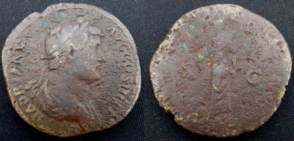 D-Les Antonins Hadrien Sesterce monnaies antiques romaines imperiales et republicaines d les antonins hadrien sesterce
