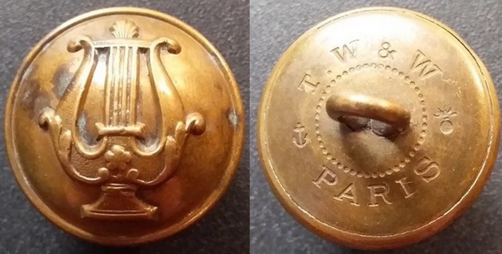 divers bouton fanfare