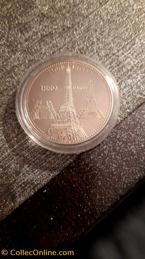 Medaille Les plus beaux trésors du patrimoine de france Tour eiffel medaille les plus beaux tresors du patrimoine de france tour eiffel