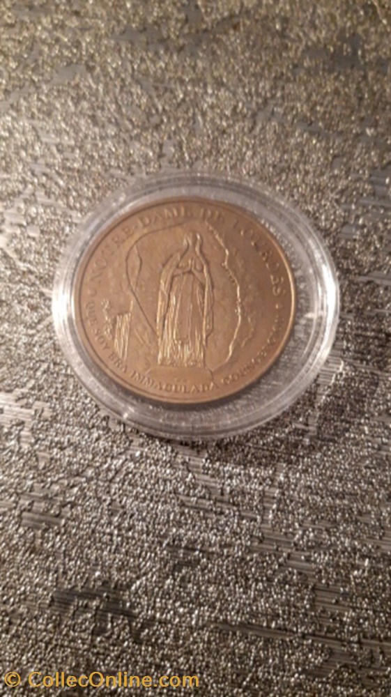 Medaille Notre dame de lourdes medaille notre dame de lourdes