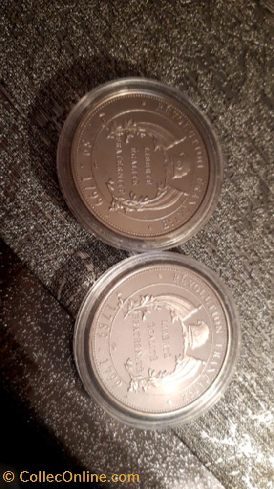 Medaille Révolution française Maximilien de Robespierre medaille revolution francaise maximilien de robespierre