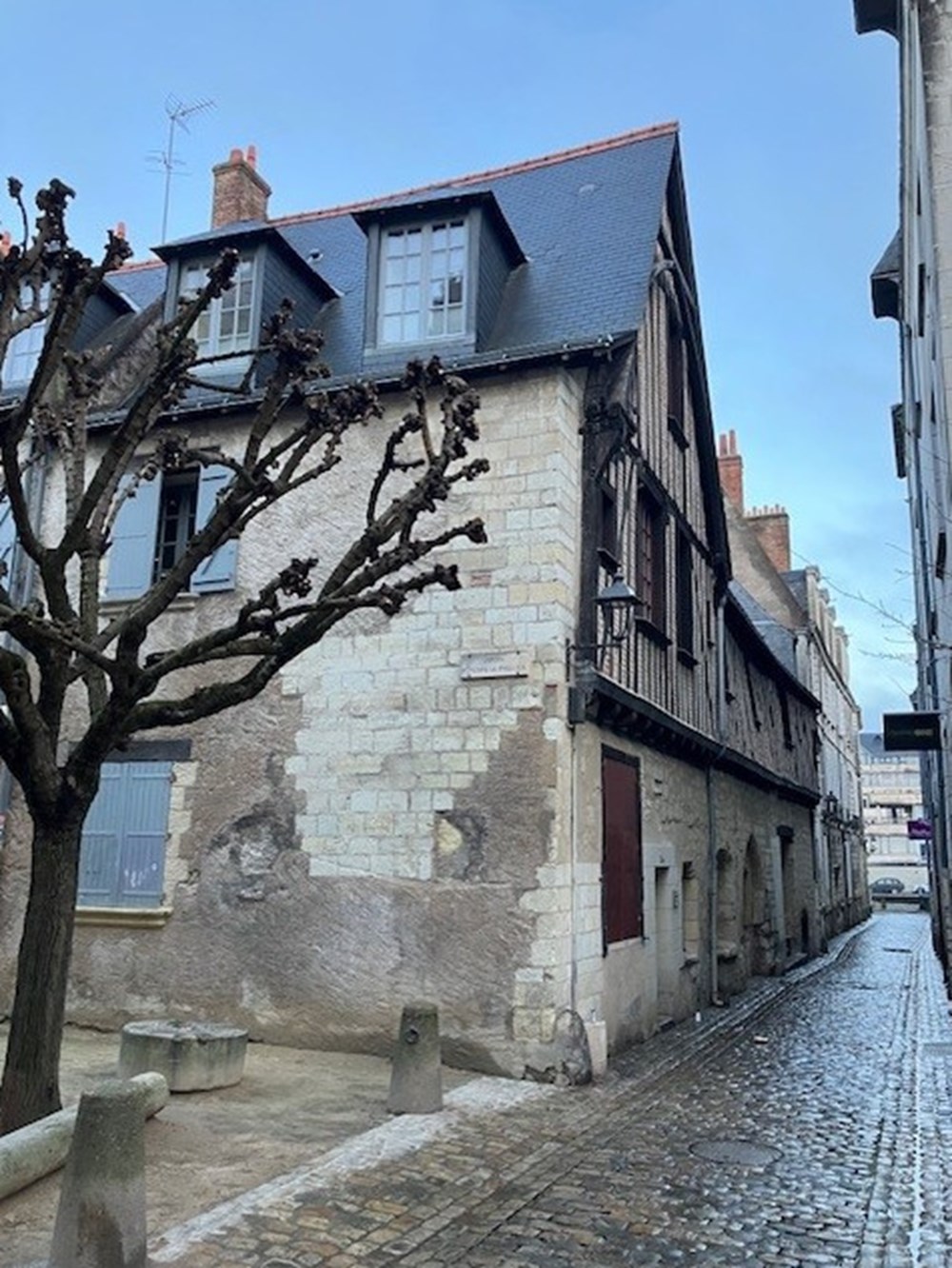 Rue de la Paix (maison canoniale St Pierre le Puellier) - Claude BESNARD art antiquites estampes gravures rue de la paix maison canoniale st pierre le puellier claude besnard