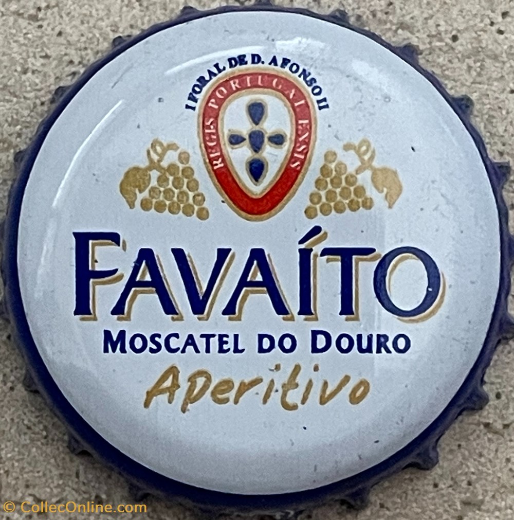 Favaíto tampinhas de garrafas refrigerante e outras bebidas favaito