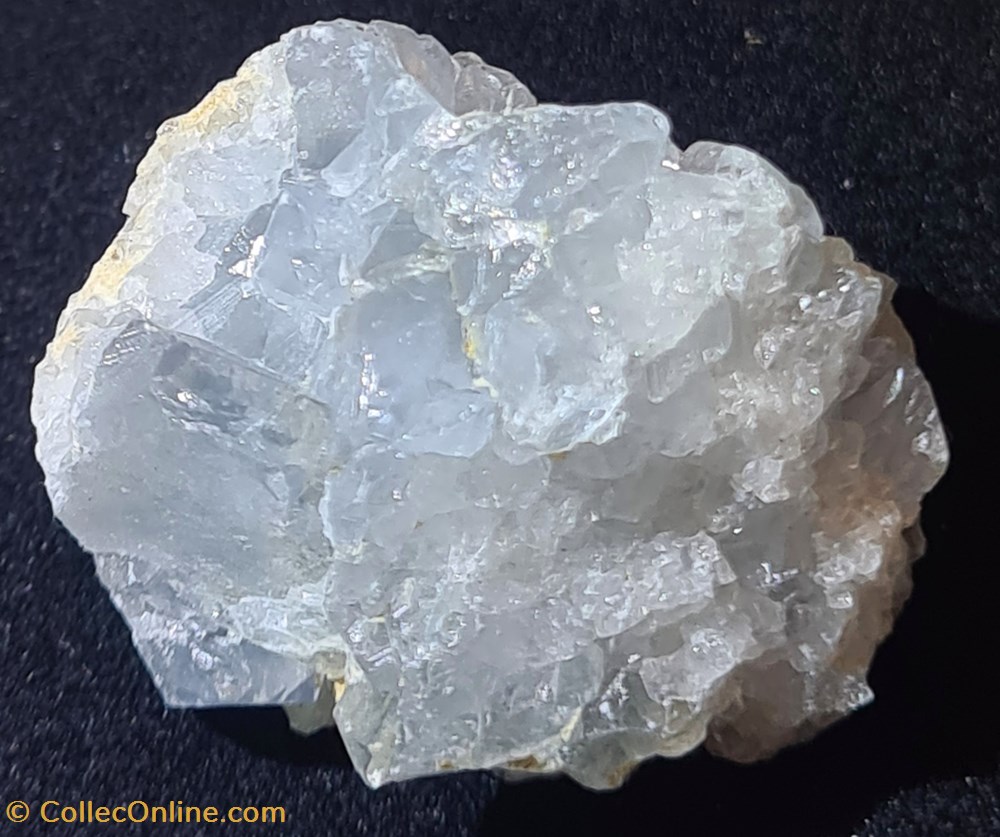 mineraux meteorites celestite
