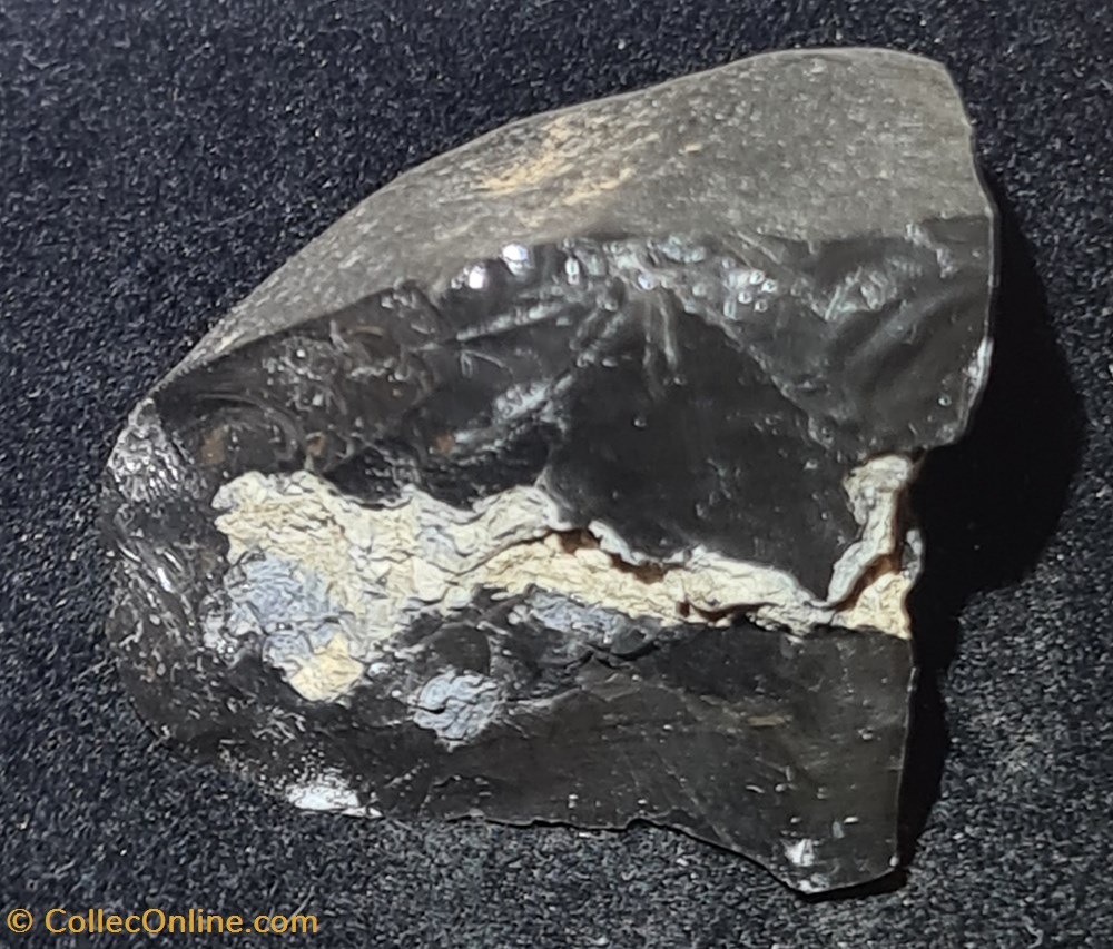 Obsidienne mineraux meteorites obsidienne
