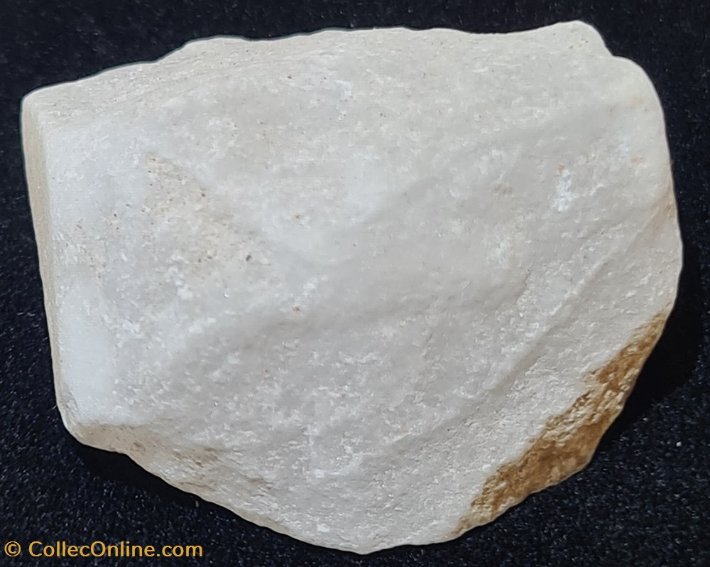 mineraux meteorites albatre