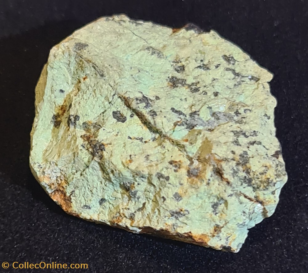 Turquoise verte mineraux meteorites turquoise verte