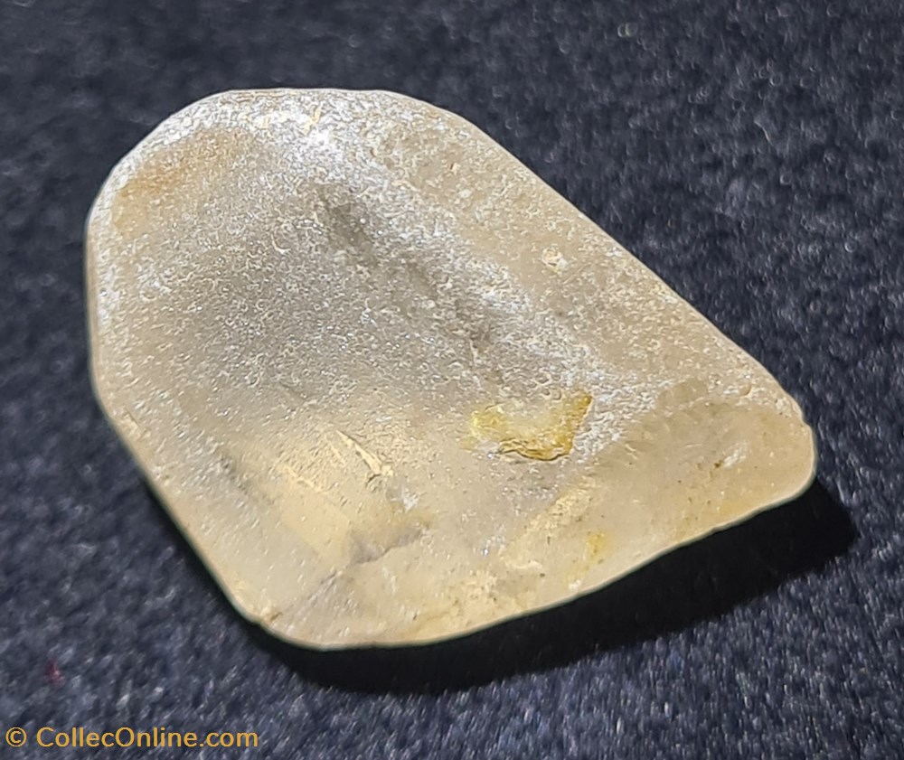 Topaze mineraux meteorites topaze