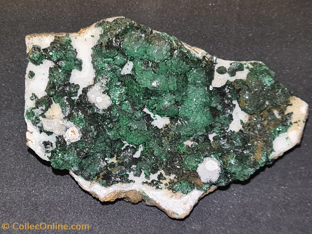 mineraux meteorites malachite