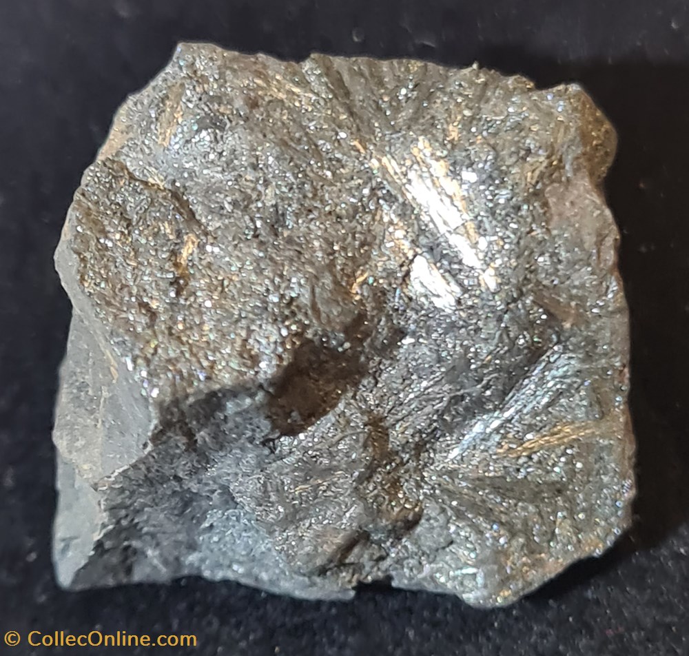 mineraux meteorites antimoine