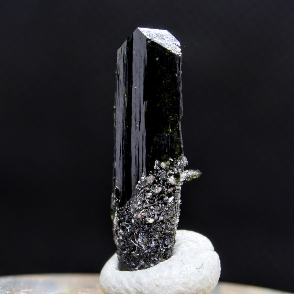8 - Olivenite mineraux meteorites 8 olivenite