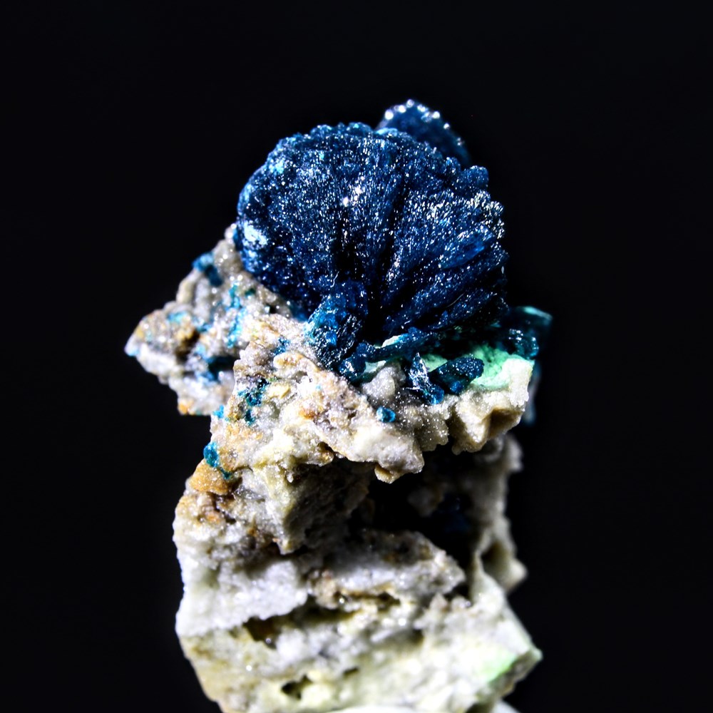 8 - Veszelyite mineraux meteorites 8 veszelyite