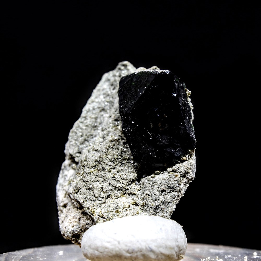 8 - Libethenite mineraux meteorites 8 libethenite