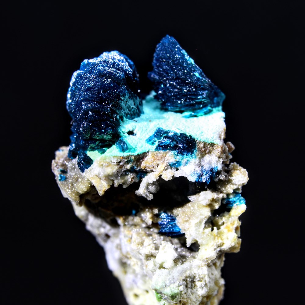 8 - Veszelyite mineraux meteorites 8 veszelyite