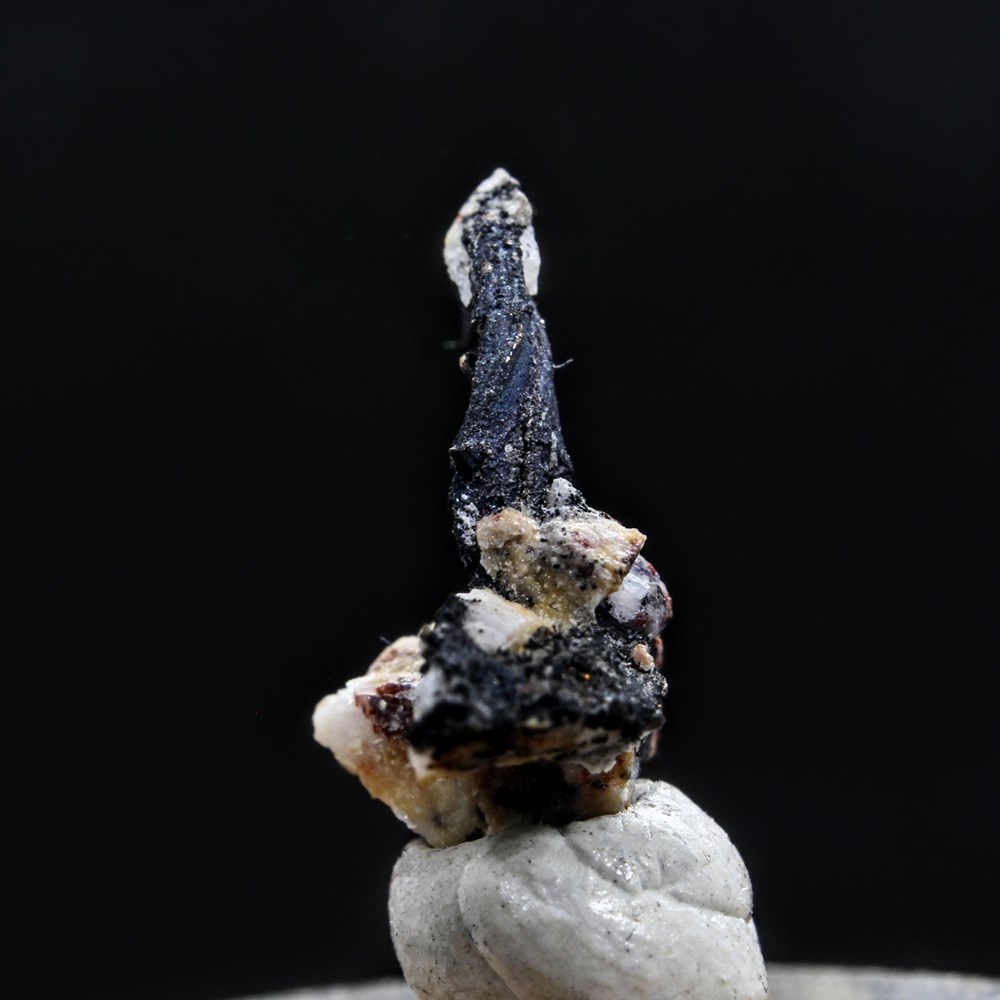 1 - Argent natif mineraux meteorites 1 argent natif
