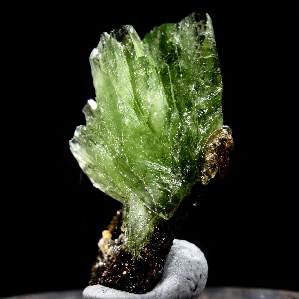 8 - Ludlamite mineraux meteorites 8 ludlamite