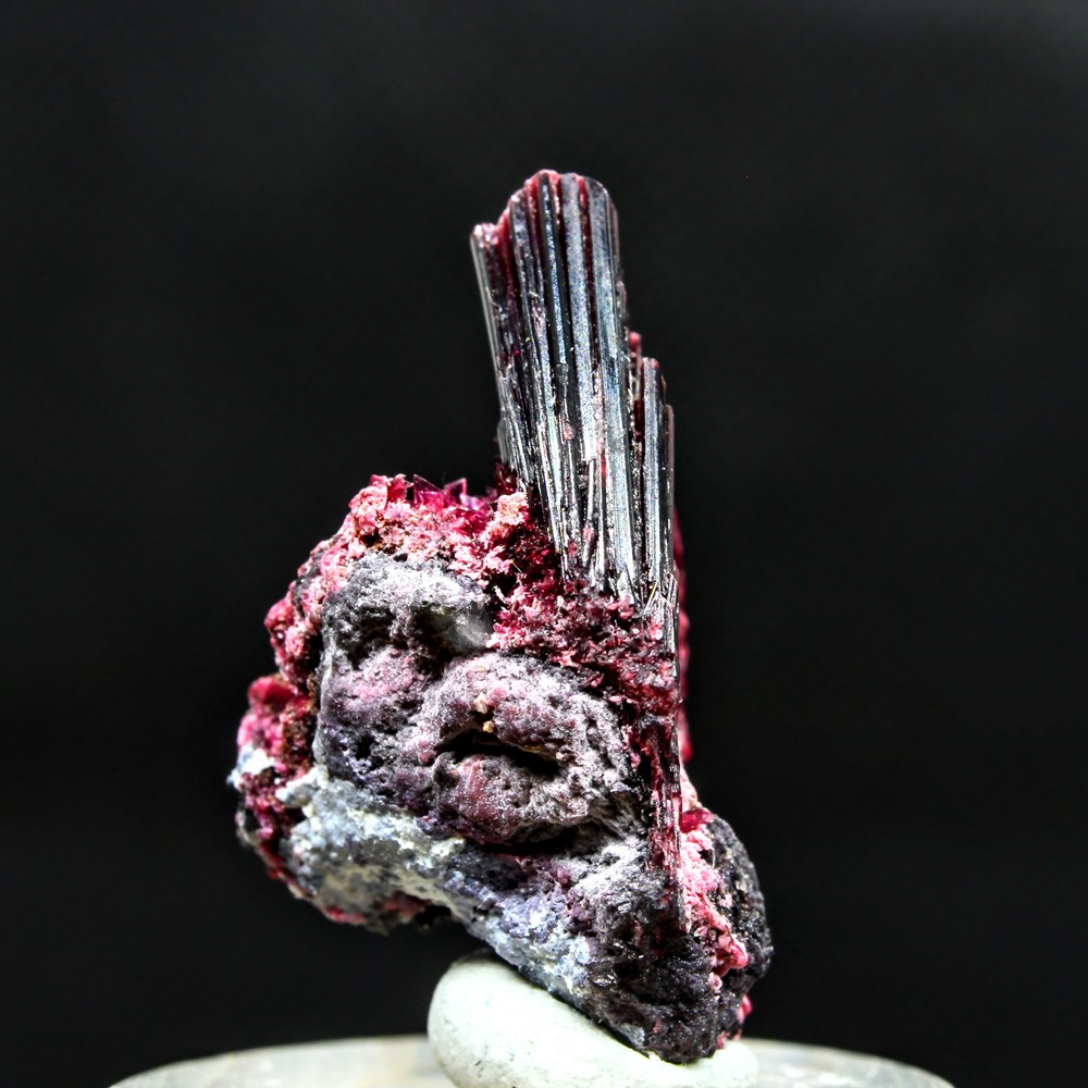 mineraux meteorites 8 erythrite