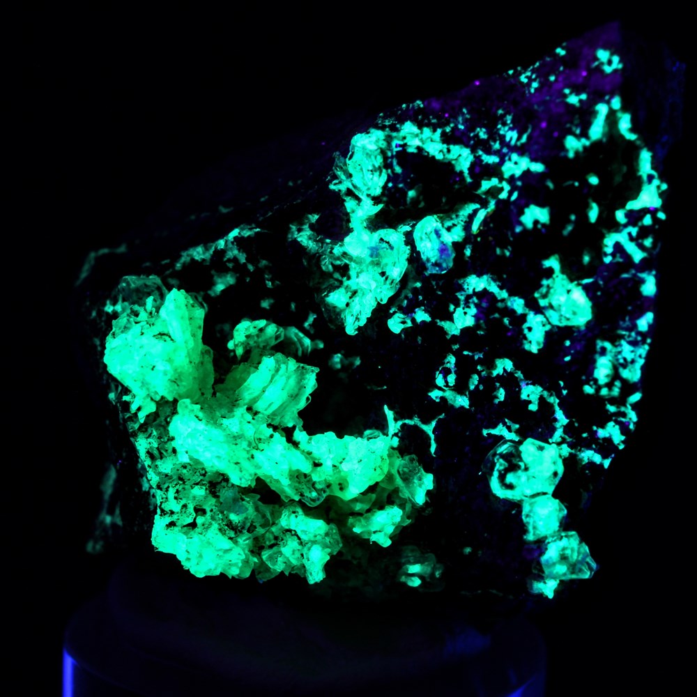 5 - Liebigite mineraux meteorites 5 liebigite