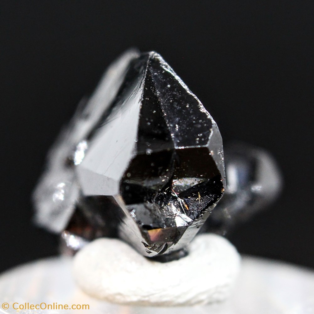 mineraux meteorites 4 cassiterite 4 db 05