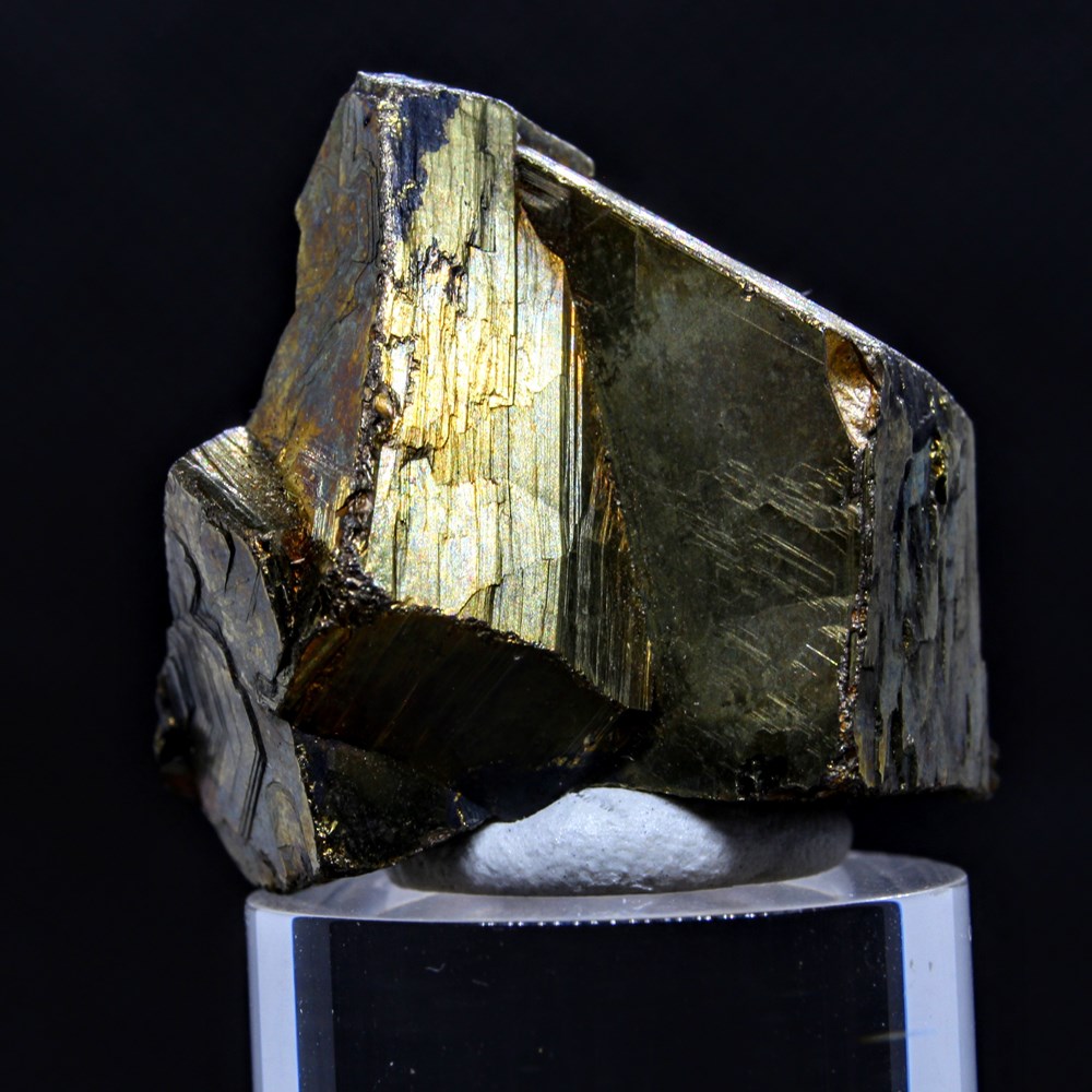 mineraux meteorites 2 pyrrhotite 2 cc 10