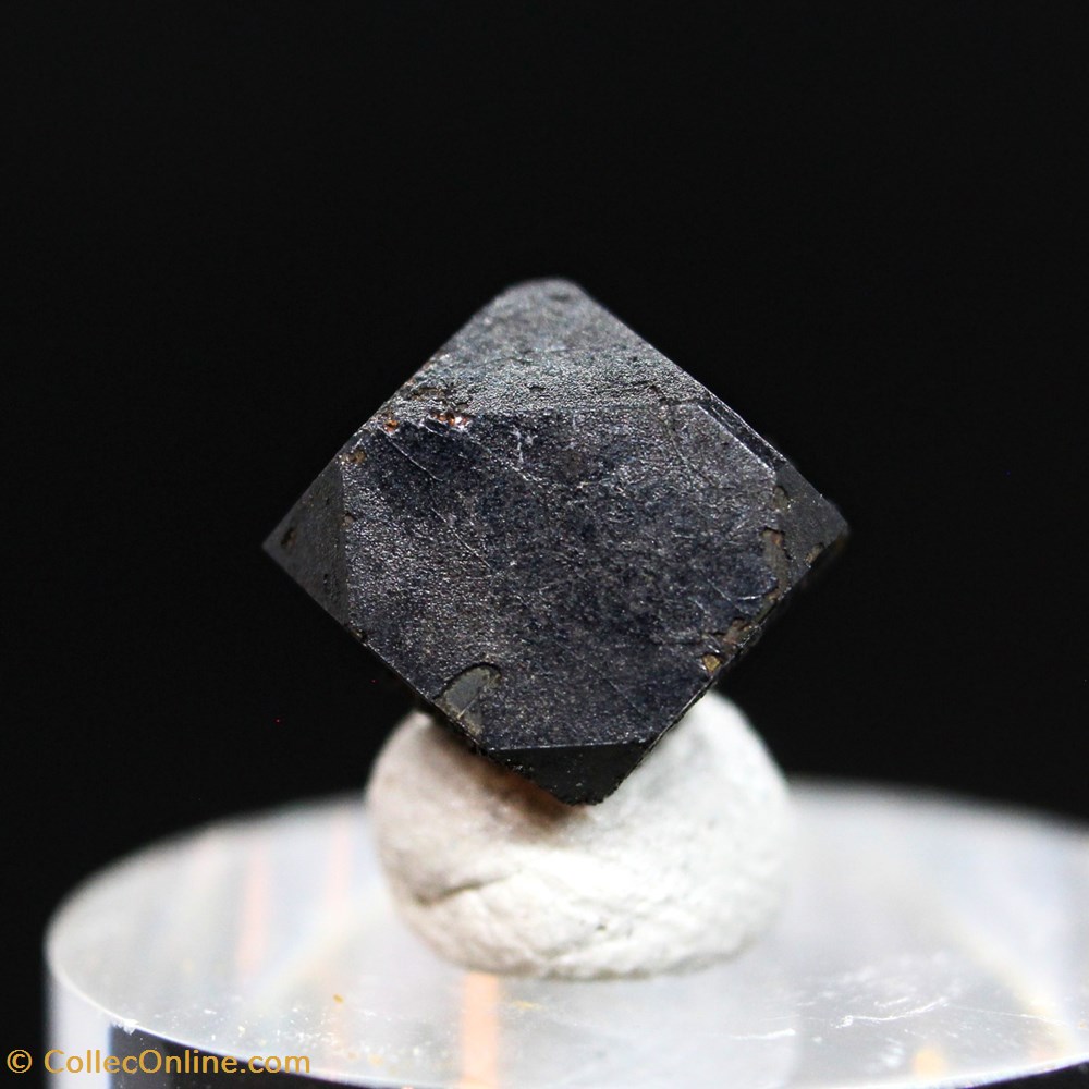 4 - Cafarsite - 4.JC.05 mineraux meteorites 4 cafarsite 4 jc 05