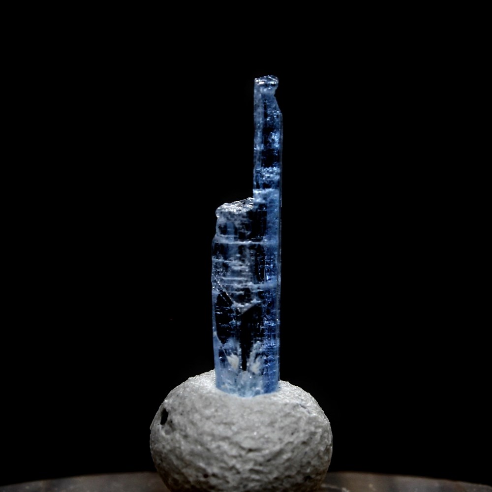 6 - Jeremejevite mineraux meteorites 6 jeremejevite