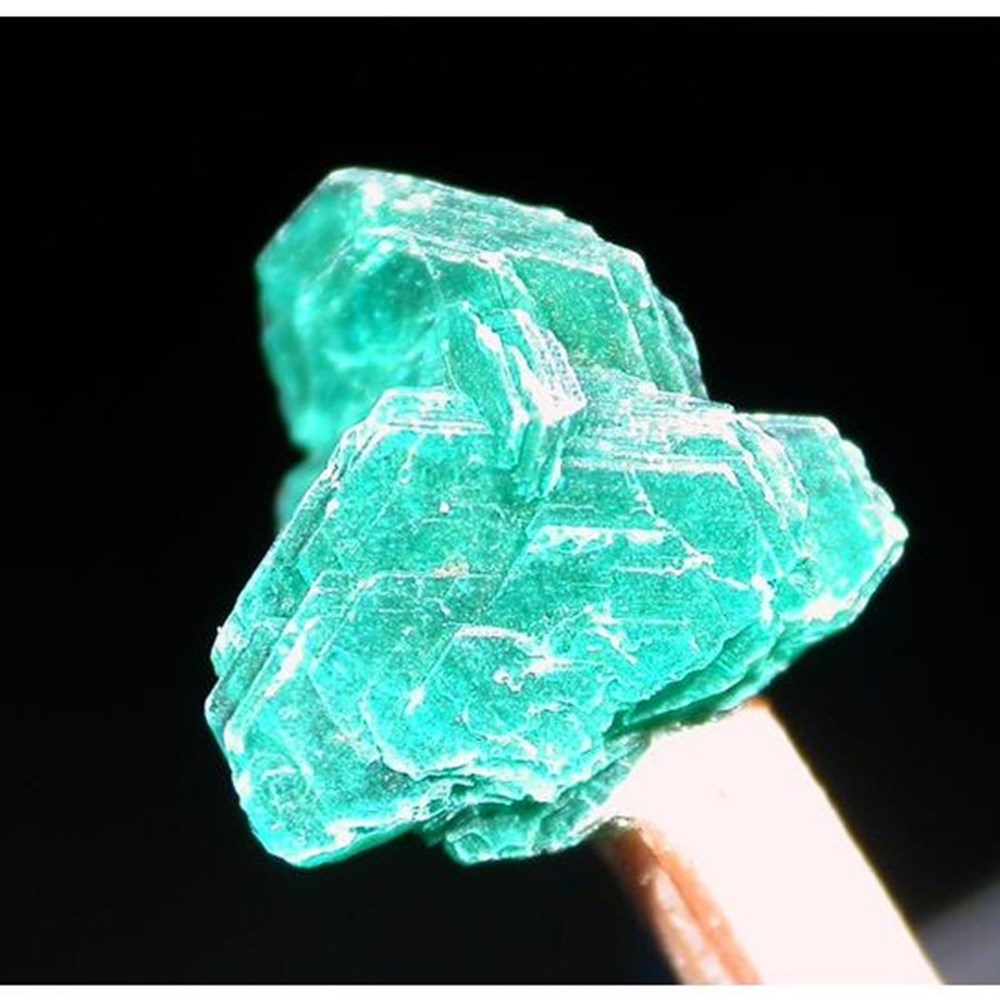 8 - Chalcophyllite mineraux meteorites 8 chalcophyllite