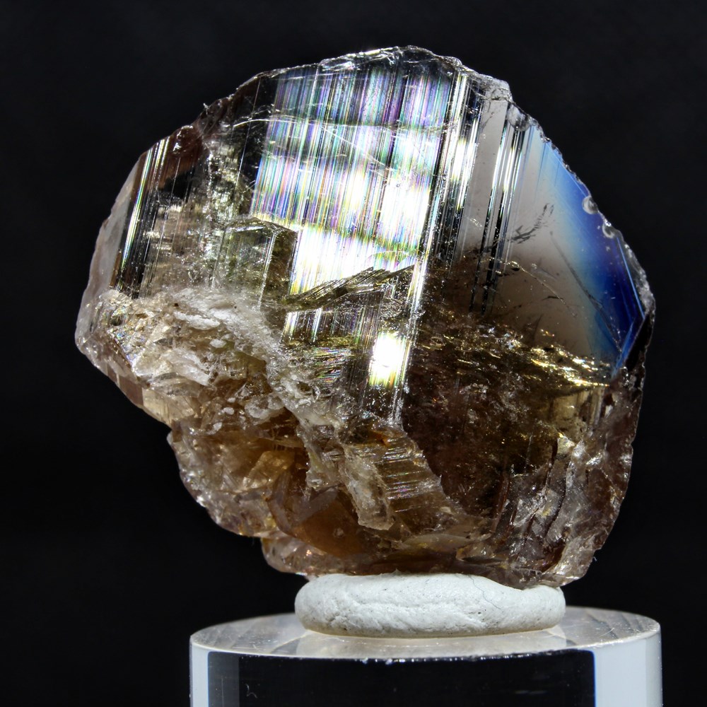 9 - Axinite-(Fe) mineraux meteorites 9 axinite fe