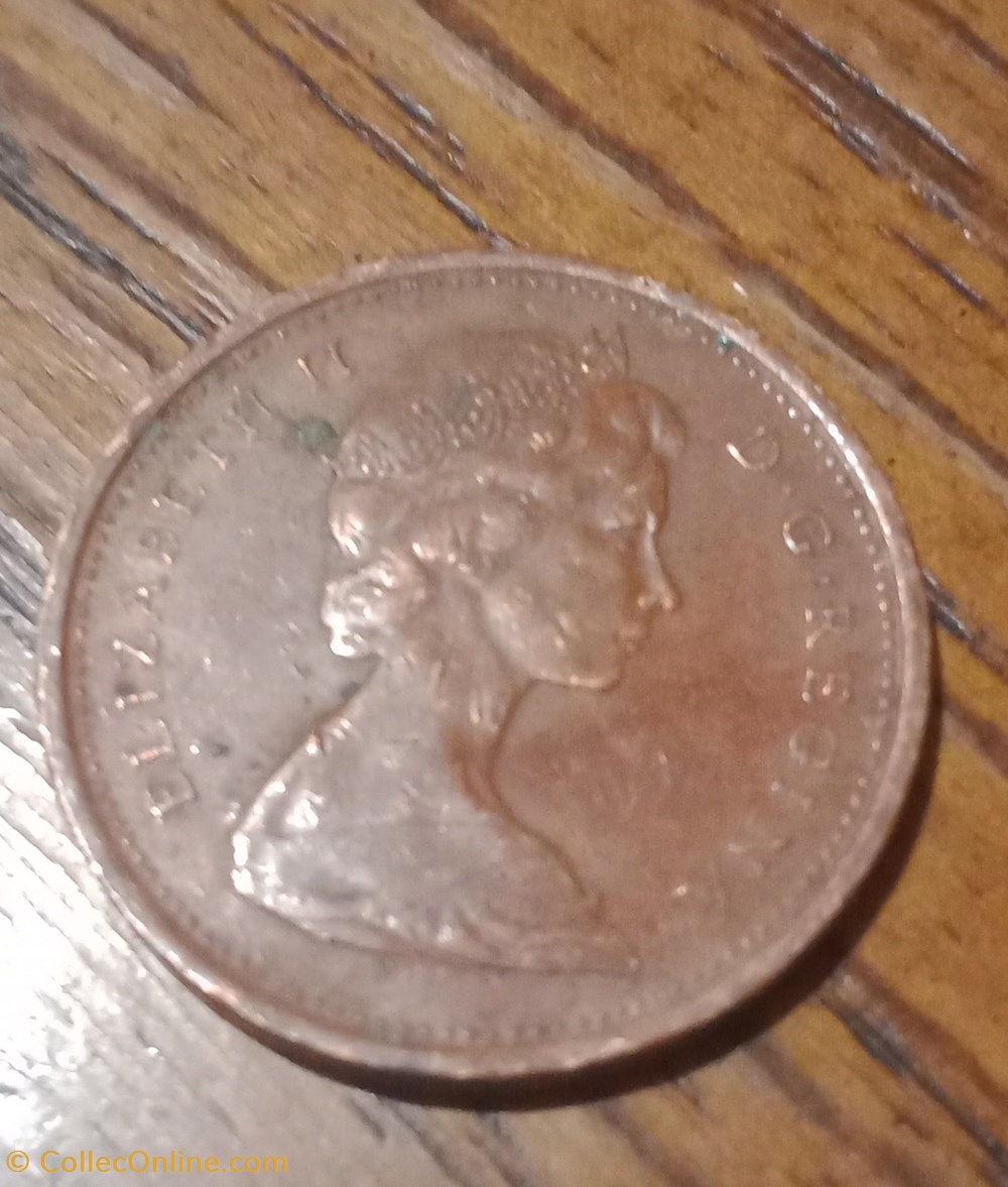 Canadian 1 cent commemorative queen Elizabeth coin from 1867-1967 3 coins world canada canadian 1 cent commemorative queen elizabeth coin from 1867 1967