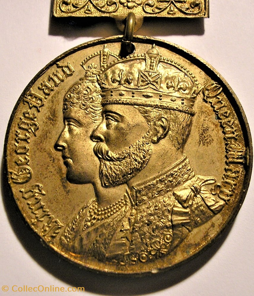 medaille royaume uni george v mary 1911 coronation gilt medal drakkar uk