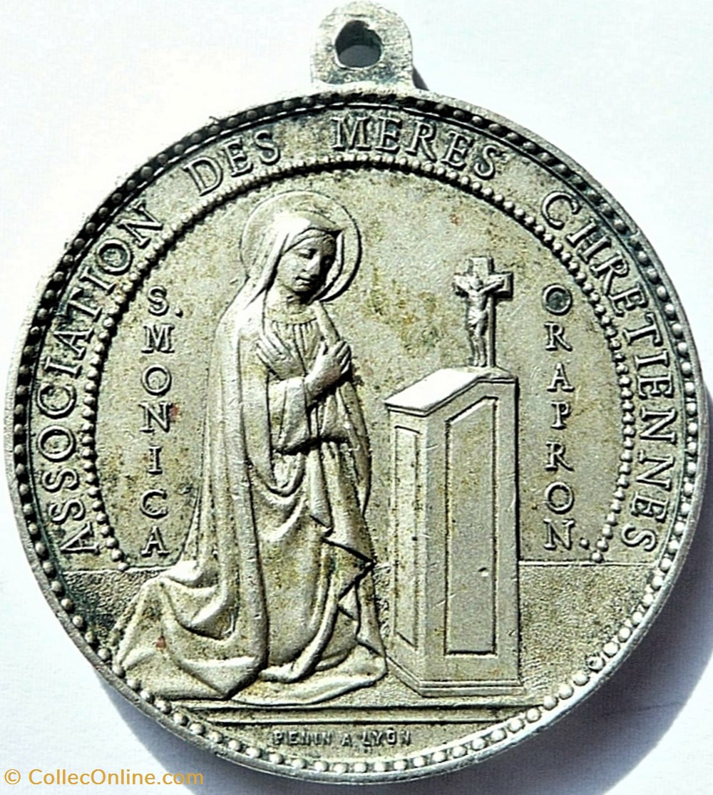 patrimoine religieux oeuvres charite association des meres catholiques medaillion par l penin ca 1868