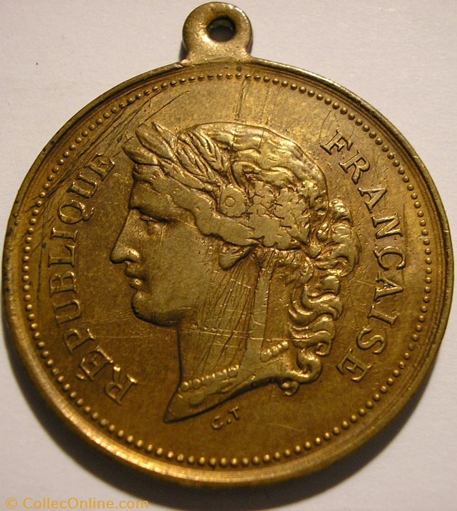 Exposition Universelle Paris - 1878 Médaille, Palais du Trocadéro 2 medailles france touristiques exposition universelle paris 1878 medaille palais du trocadero