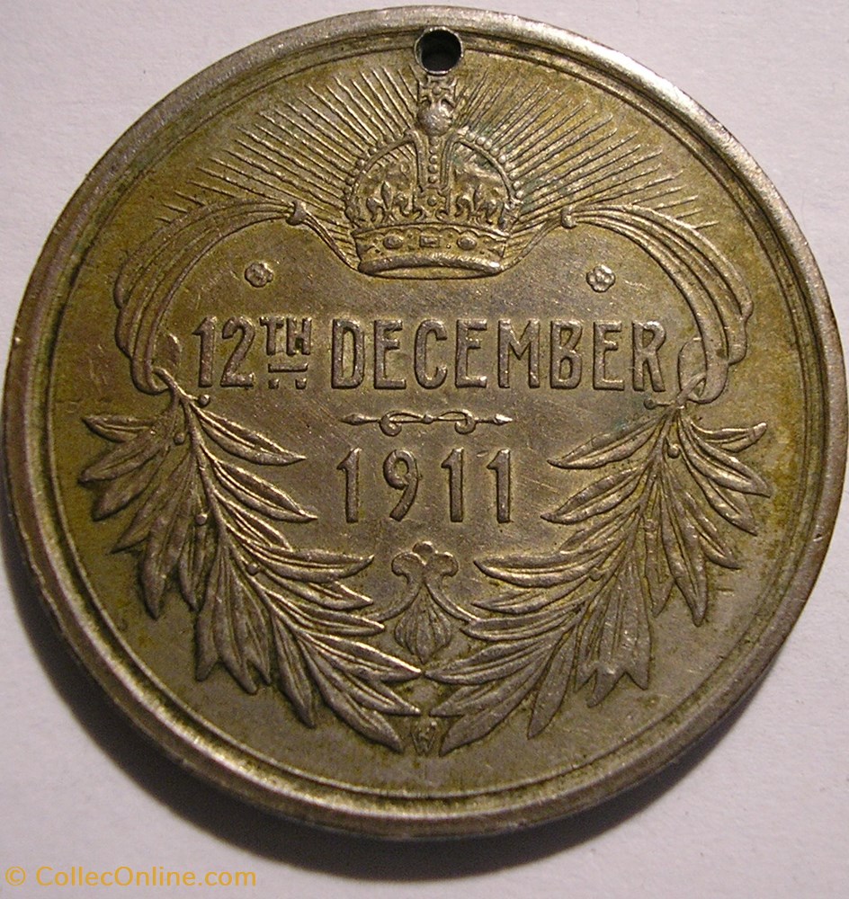 George V & Mary - 1911 Coronation - Delhi, British India 3 medaille royaume uni george v mary 1911 coronation delhi british india