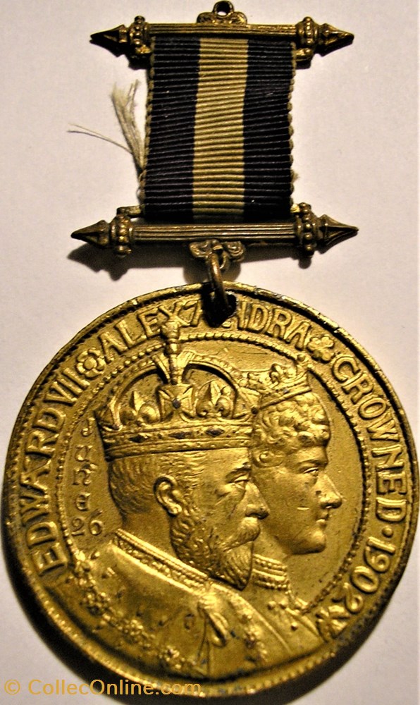 Edward VII & Alexandra - 1902 Coronation Medal, Gloucester - UK 3 medaille royaume uni edward vii alexandra 1902 coronation medal gloucester uk