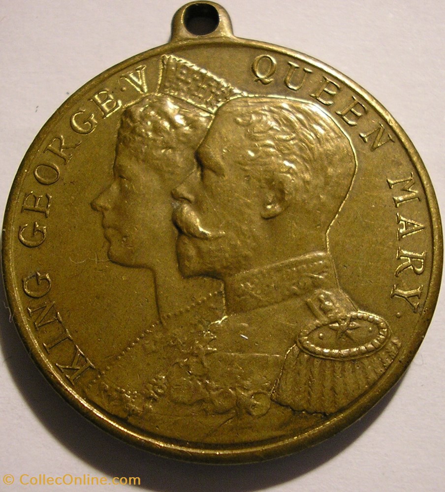 George V & Mary - 1911 Coronation Medal - Cocoa Makers. UK 2 monnaie jeton mereaux george v mary 1911 coronation medal cocoa makers uk