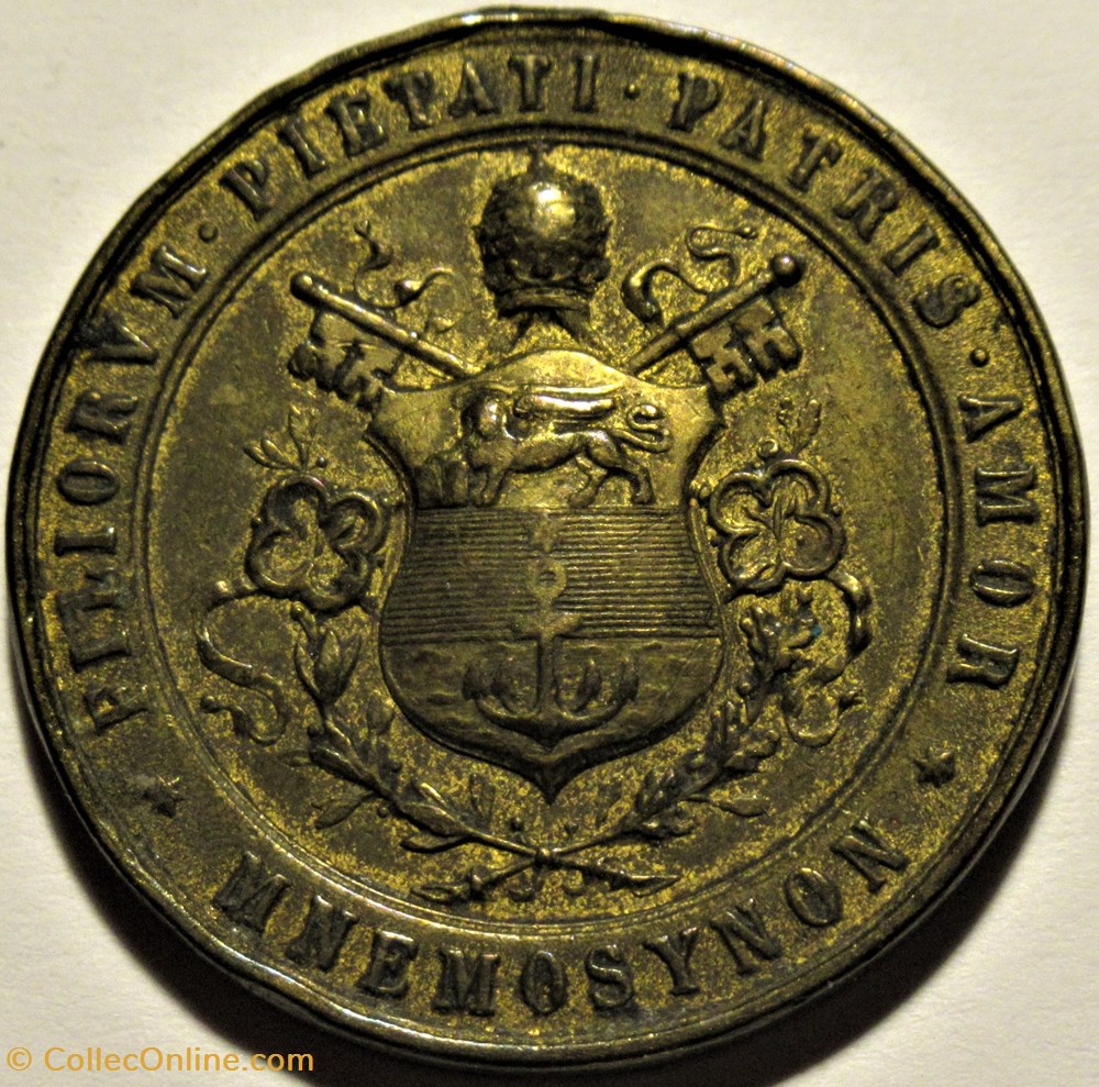 Pope Pivs X - Medal Mnemosynon "Filiorum . Pietati . Patris . Amor" - Vatican 1903 3 medailles de la cite du pope pivs x medal mnemosynon filiorum pietati patris amor vatican 1903