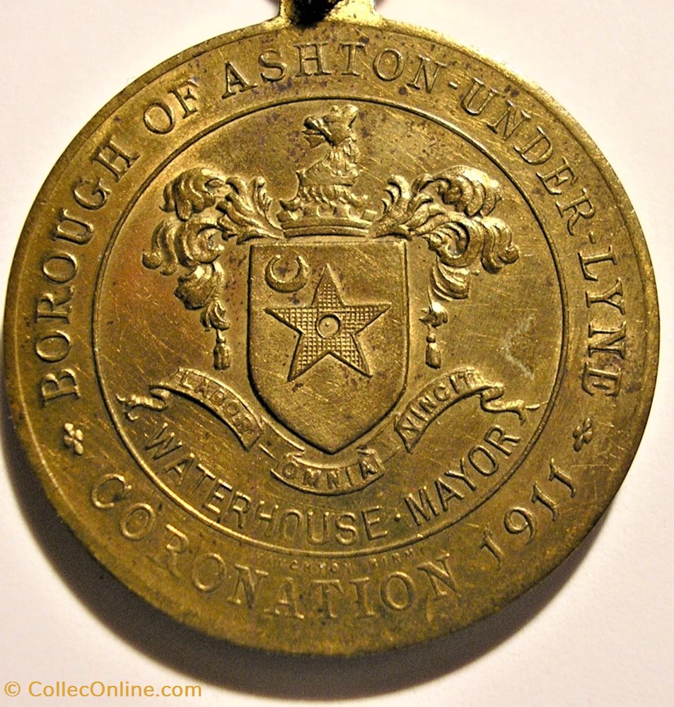 George V & Mary - 1911 Coronation Medal - Borough of Ashton, UK 3 medaille royaume uni george v mary 1911 coronation medal borough of ashton uk