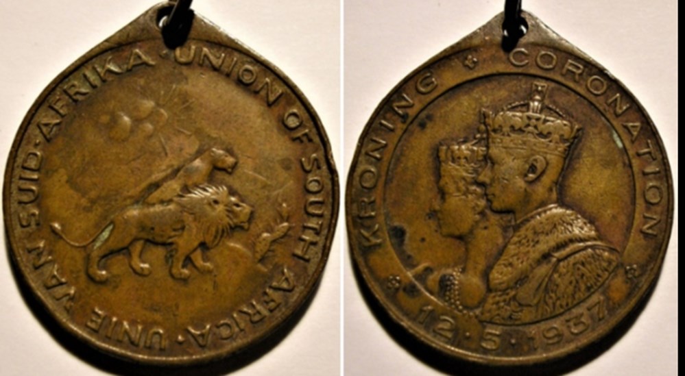 George VI & Elizabeth - Coronation 1937 Medallion - South Africa (ex.2) medailles afrique du sud george vi elizabeth coronation 1937 medallion south africa ex 2