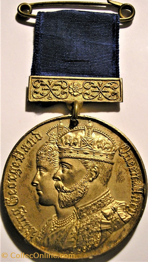 medaille royaume uni george v mary 1911 coronation gilt medal drakkar uk