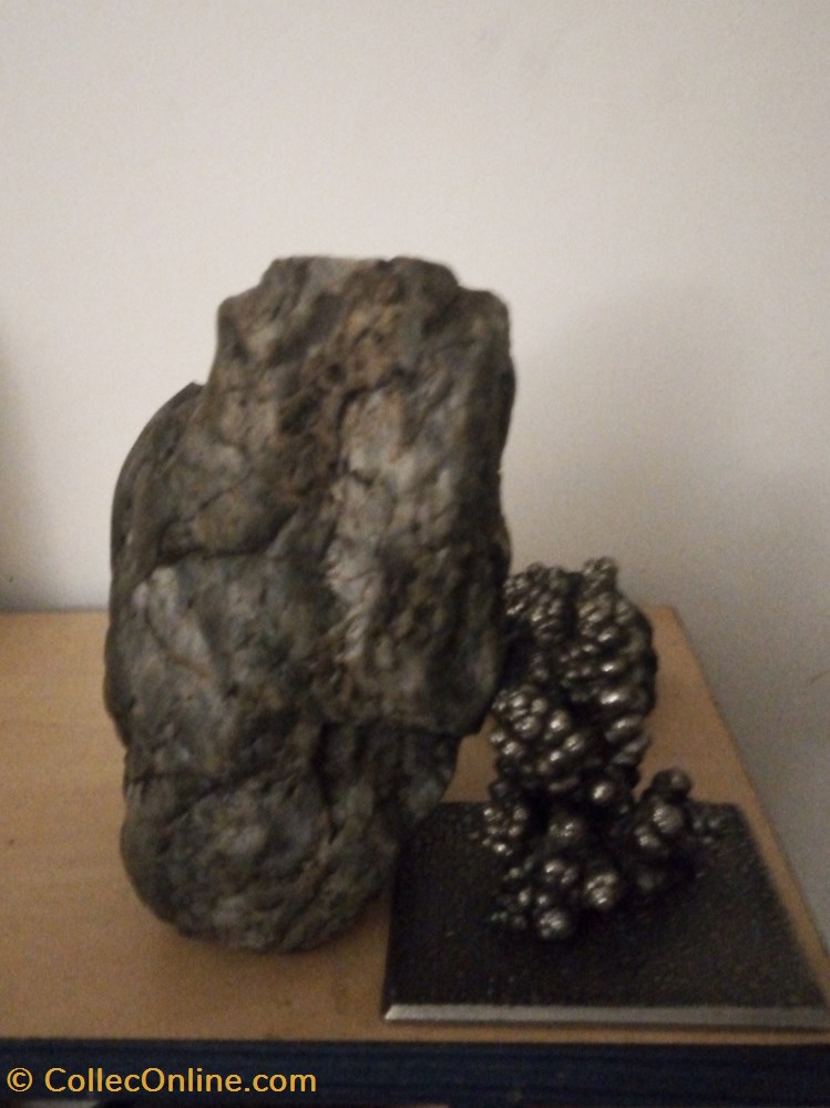 art antiquites archeologie europe tete en pierre saint louis