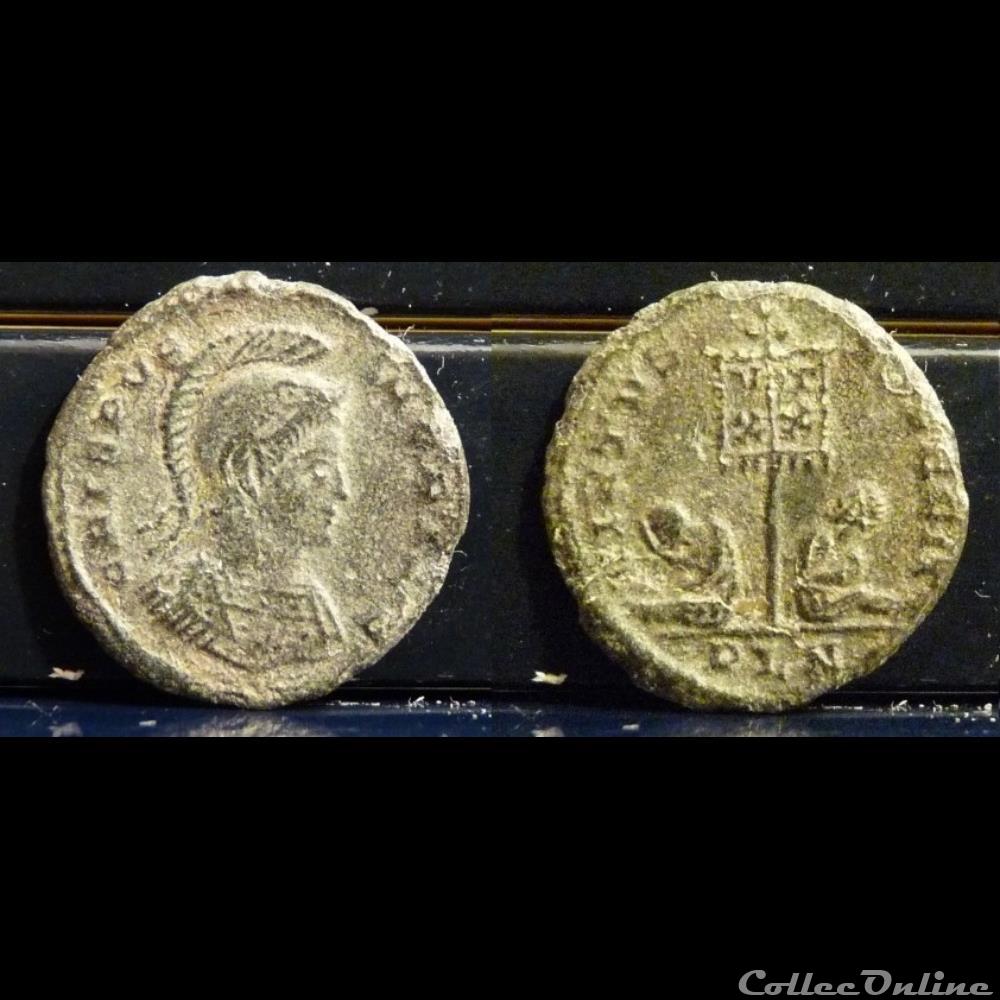 Crispus coin ancient roman crispus