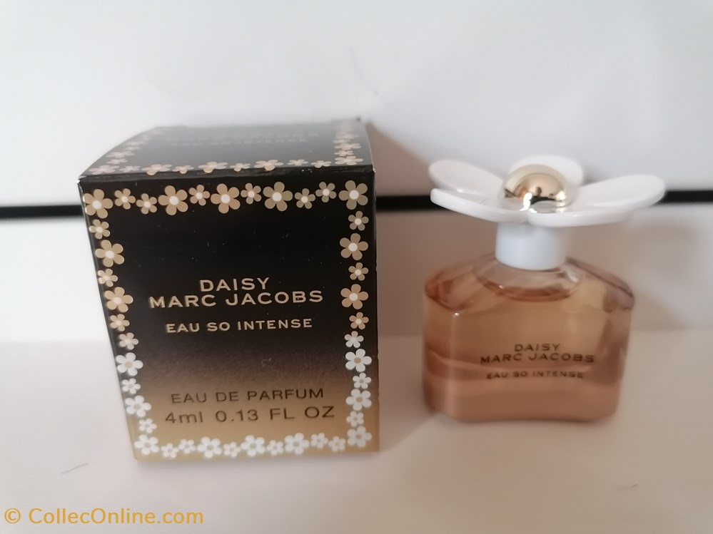 JACOBS MARC DAISY EAU SO INTENSE parfums beaute miniatures jacobs marc daisy eau so intense